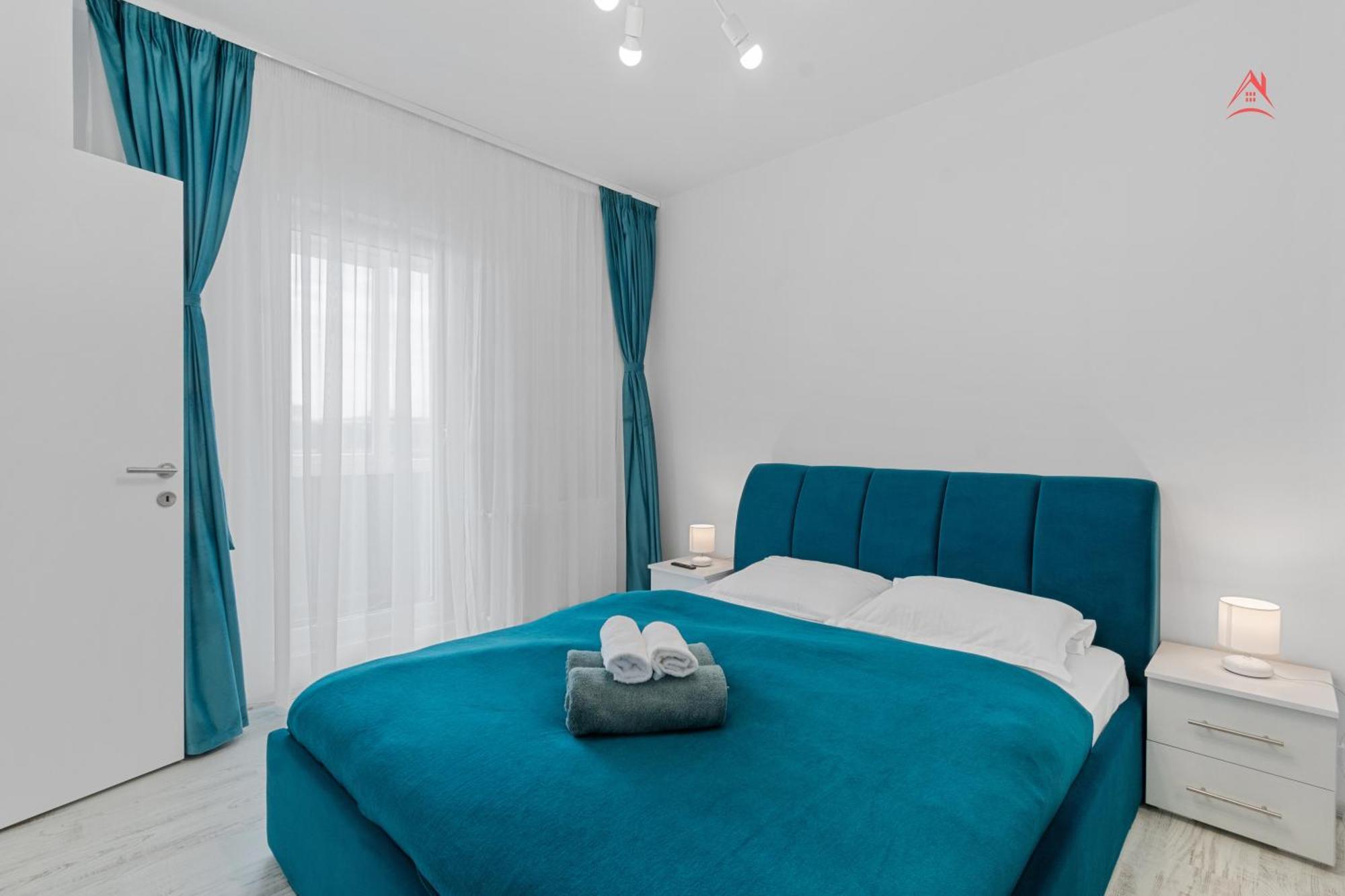 Apartament New World Militari Grand 2 *